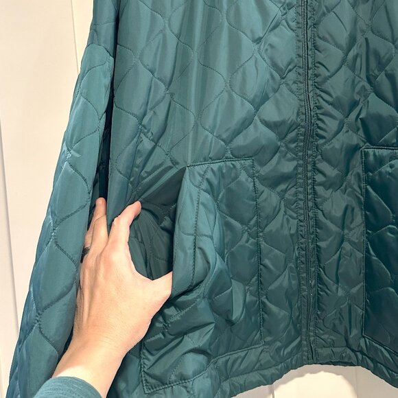 Zella Quilted Bomber Jacket in Green Moss NWOT - Picture 4 of 6
